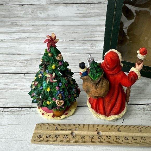 Vintage Roman Christmas Around the World German Santa And Dutch Tree 1996 - Picture 3 of 6